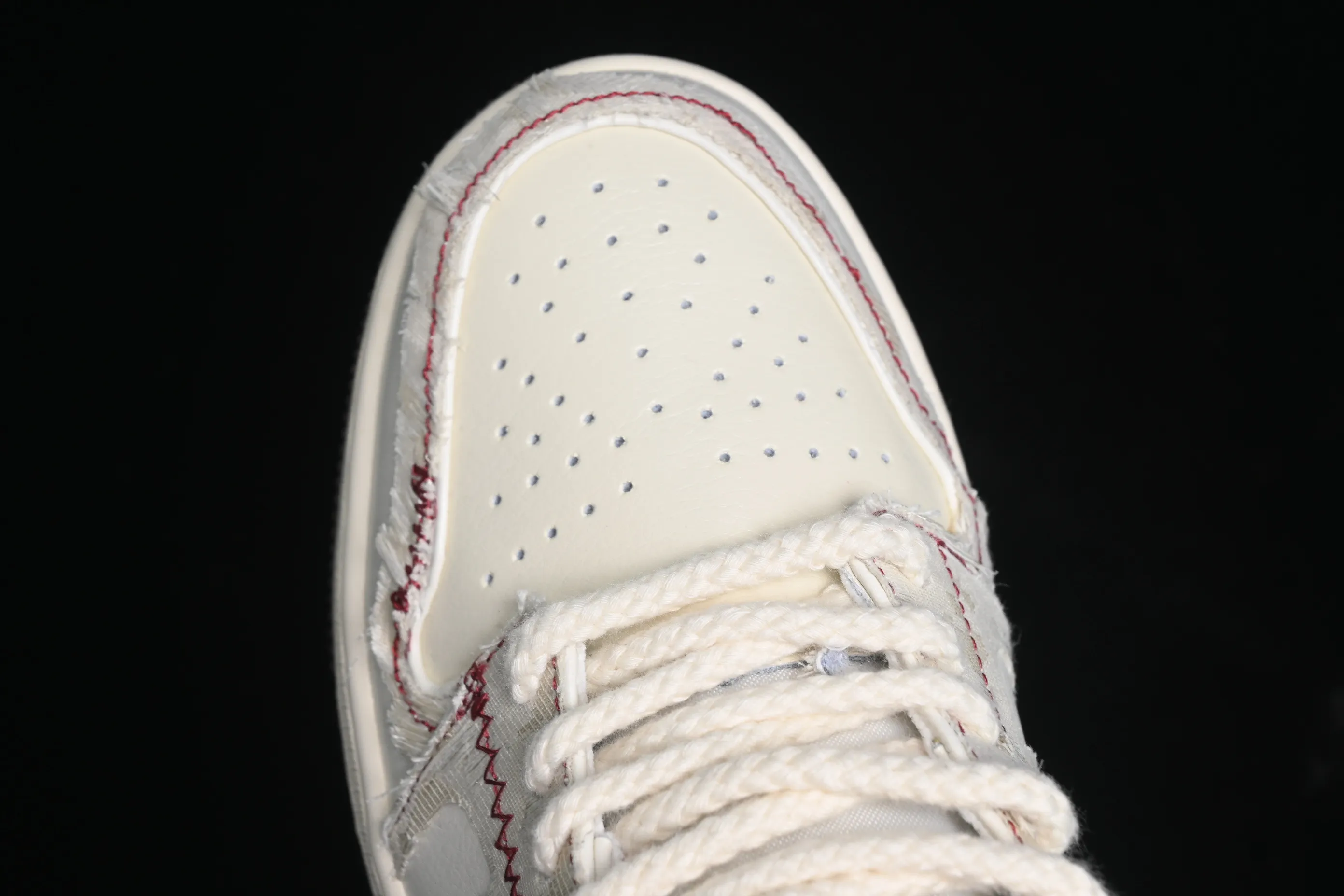 All Categories Air Jordan Jordan Series Basketball Shoes Air Jordan 1 Low Air Jordan 1 Low AJ1 Joe 1 Panda Prank Lead the Dream Lian Lizhi Mi Blue Retro Basketball Shoes FZ5046-041